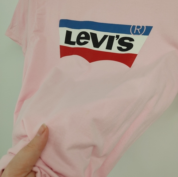 Levi's | graphic tee - Picture 2 of 4